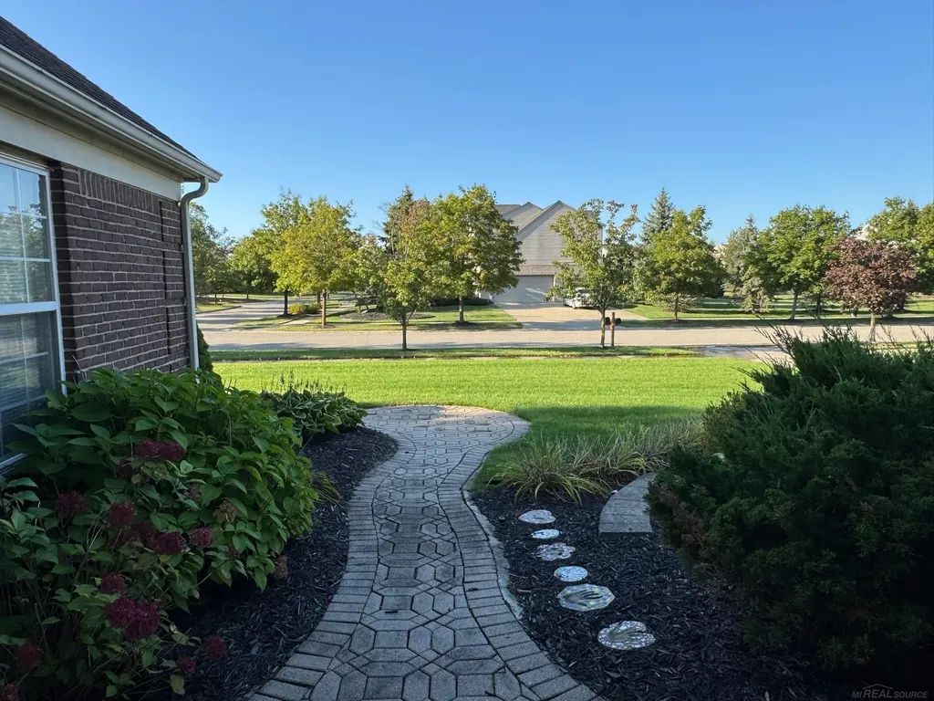 48805 Rockefeller Drive Canton Charter Township MI 48188
