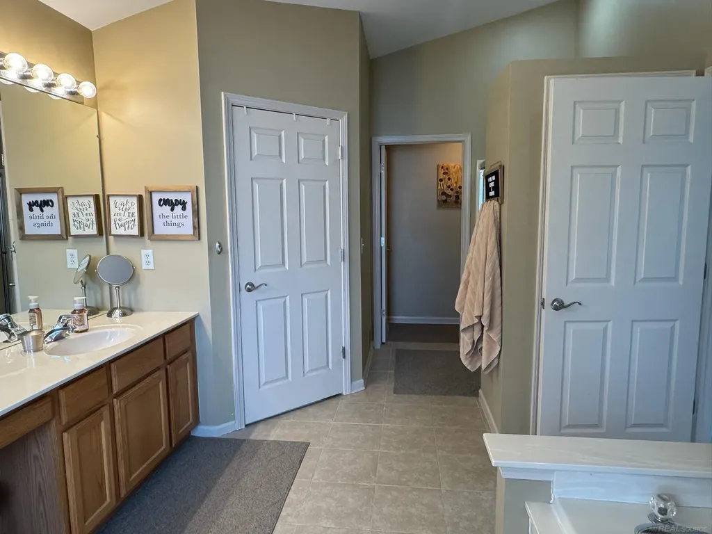 48805 Rockefeller Drive Canton Charter Township MI 48188