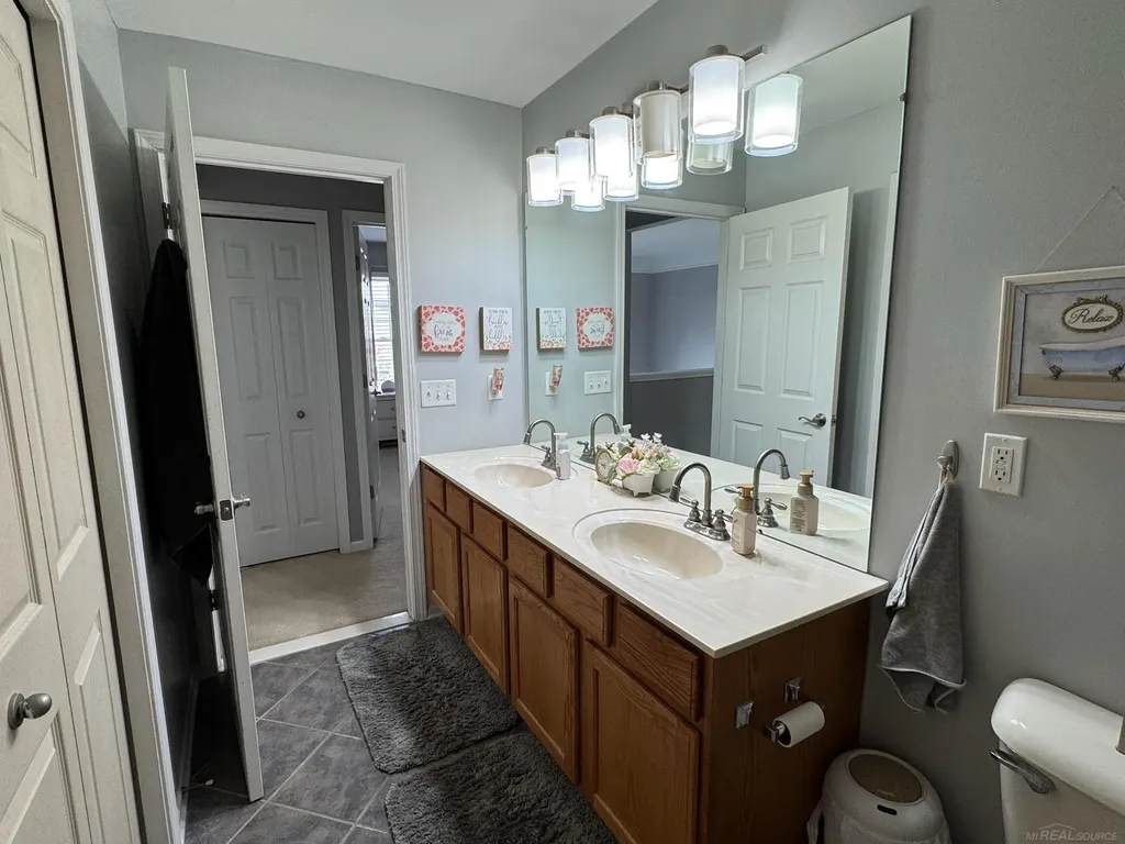 48805 Rockefeller Drive Canton Charter Township MI 48188