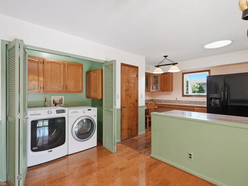 42424 Tessmer Drive Sterling Heights City MI 48314