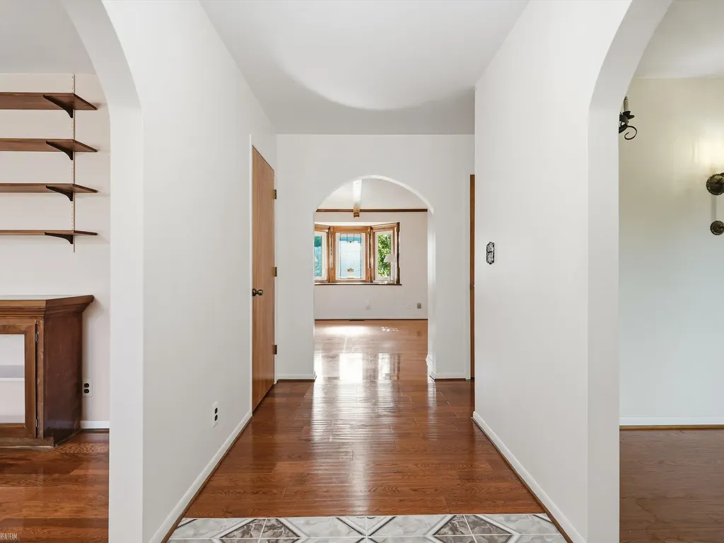 42424 Tessmer Drive Sterling Heights City MI 48314