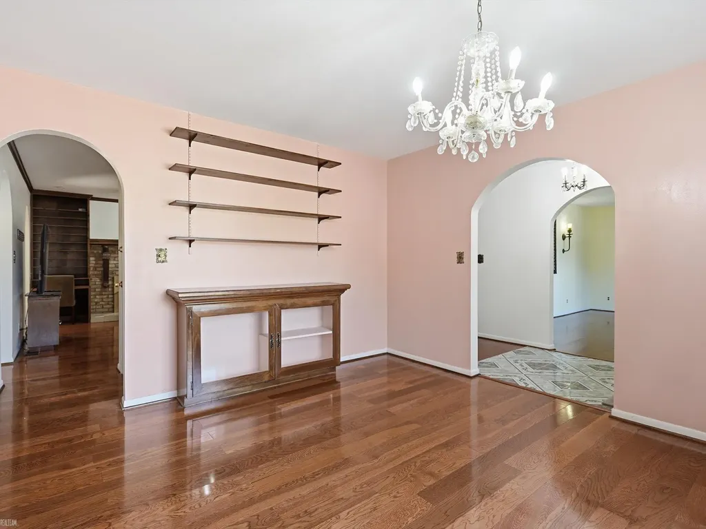 42424 Tessmer Drive Sterling Heights City MI 48314