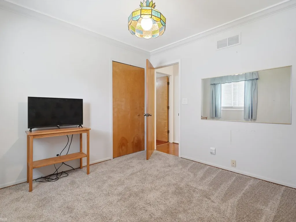 42424 Tessmer Drive Sterling Heights City MI 48314