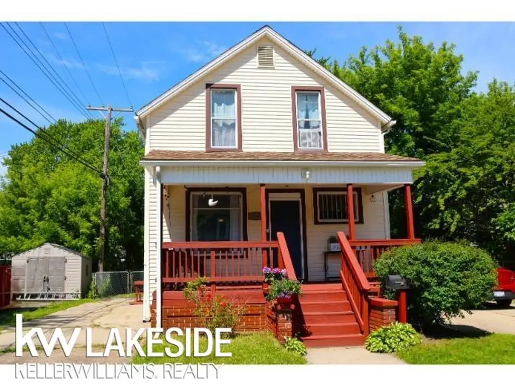 1213 12th Street Port Huron City MI 48060