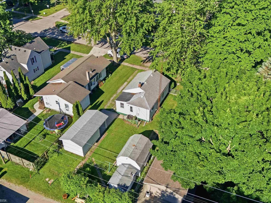 617 Saint James Street Marysville City MI 48040