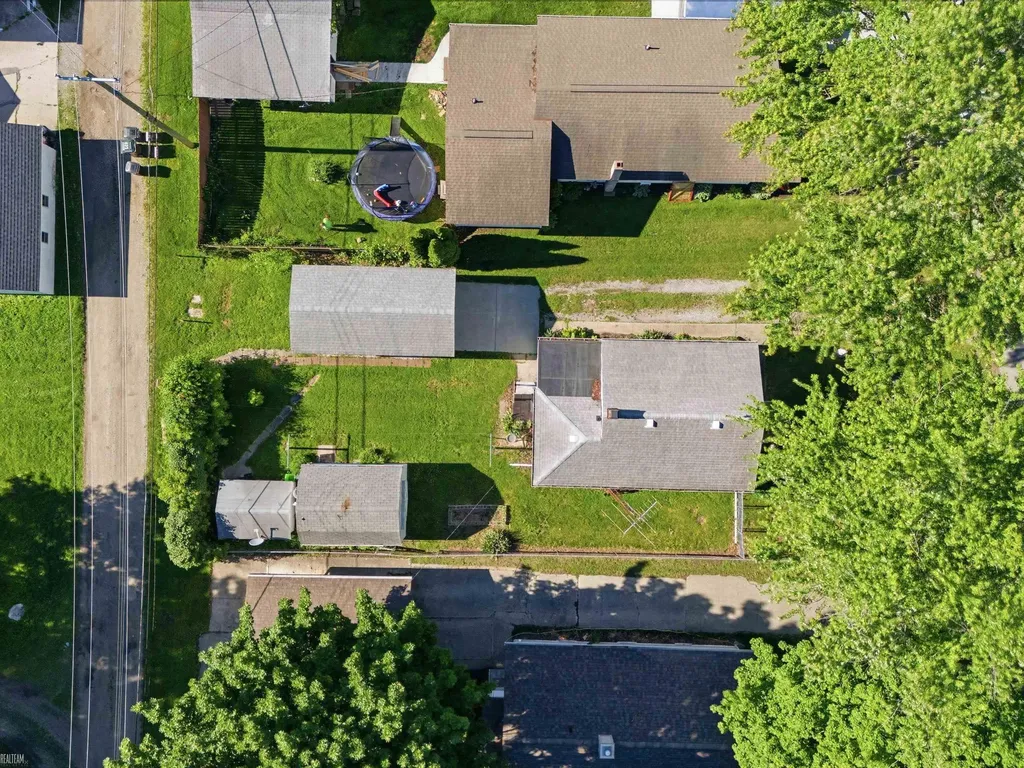 617 Saint James Street Marysville City MI 48040