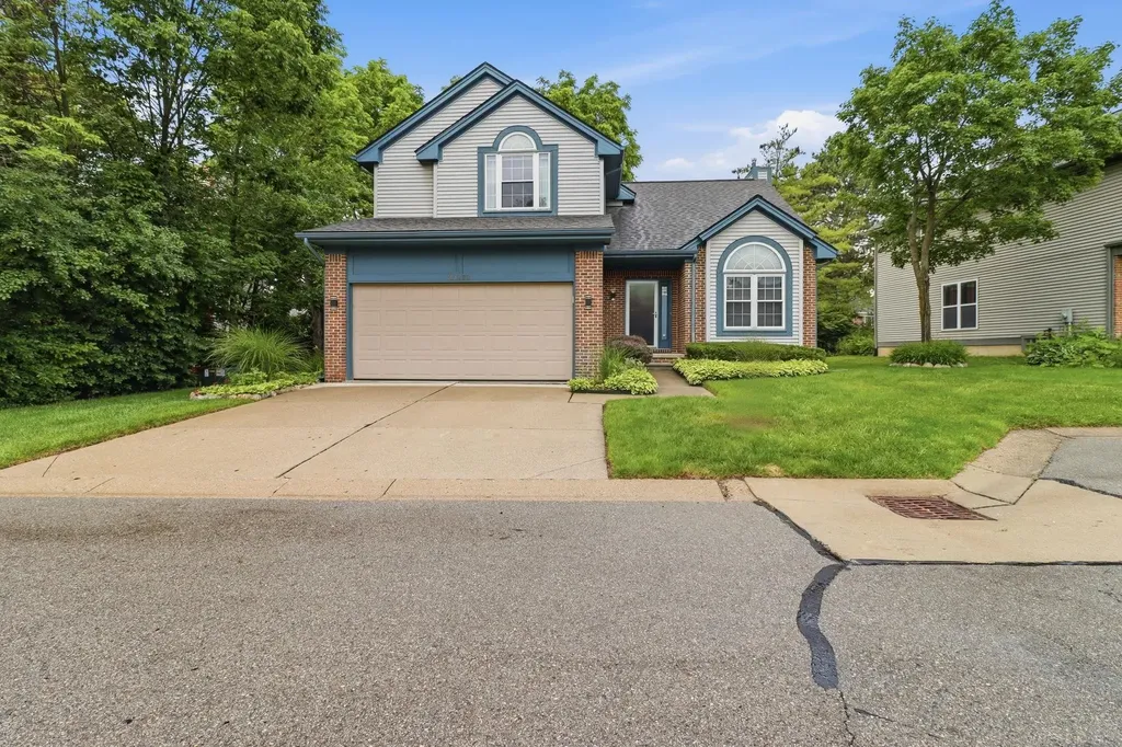 23183 Potomac Circle Farmington Hills City MI 48335