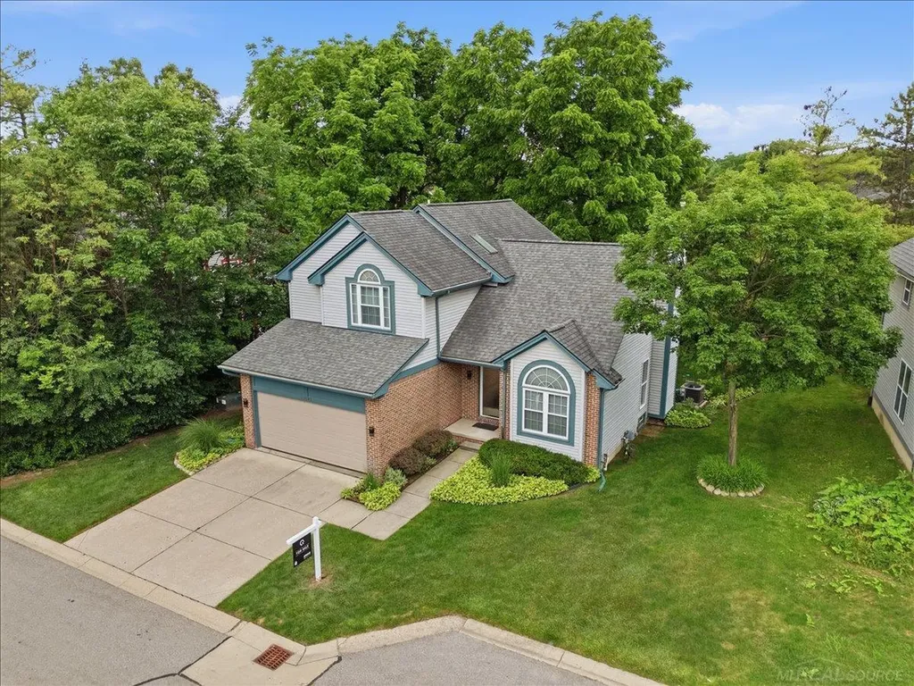 23183 Potomac Circle Farmington Hills City MI 48335