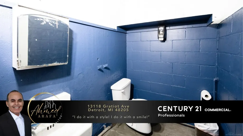 13118 Gratiot Avenue Detroit City MI 48205