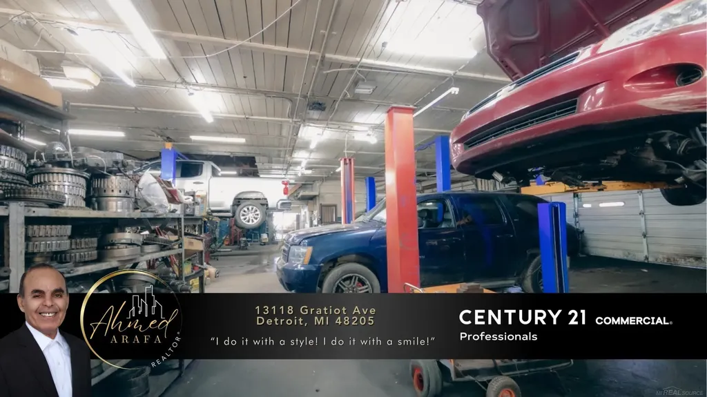 13118 Gratiot Avenue Detroit City MI 48205