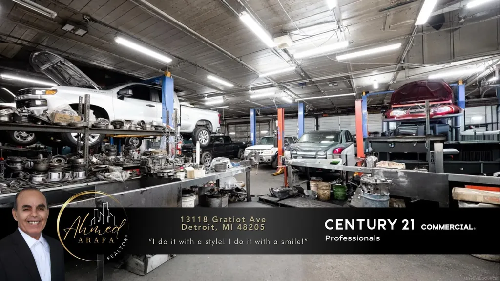 13118 Gratiot Avenue Detroit City MI 48205