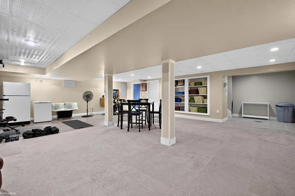15706 Tranquil Drive Macomb Township MI 48042