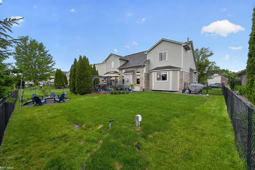 15706 Tranquil Drive Macomb Township MI 48042