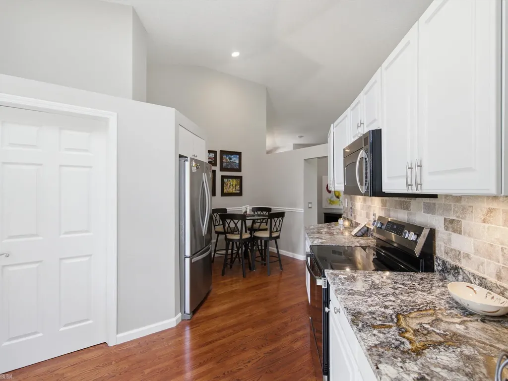 4652 Amberwood Court Oakland Charter Township MI 48306