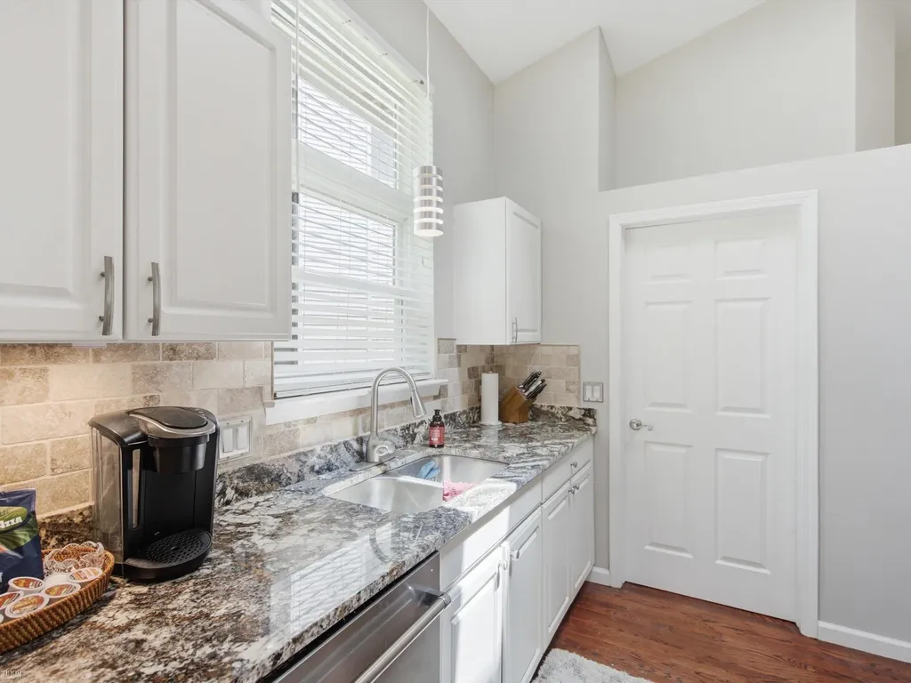 4652 Amberwood Court Oakland Charter Township MI 48306