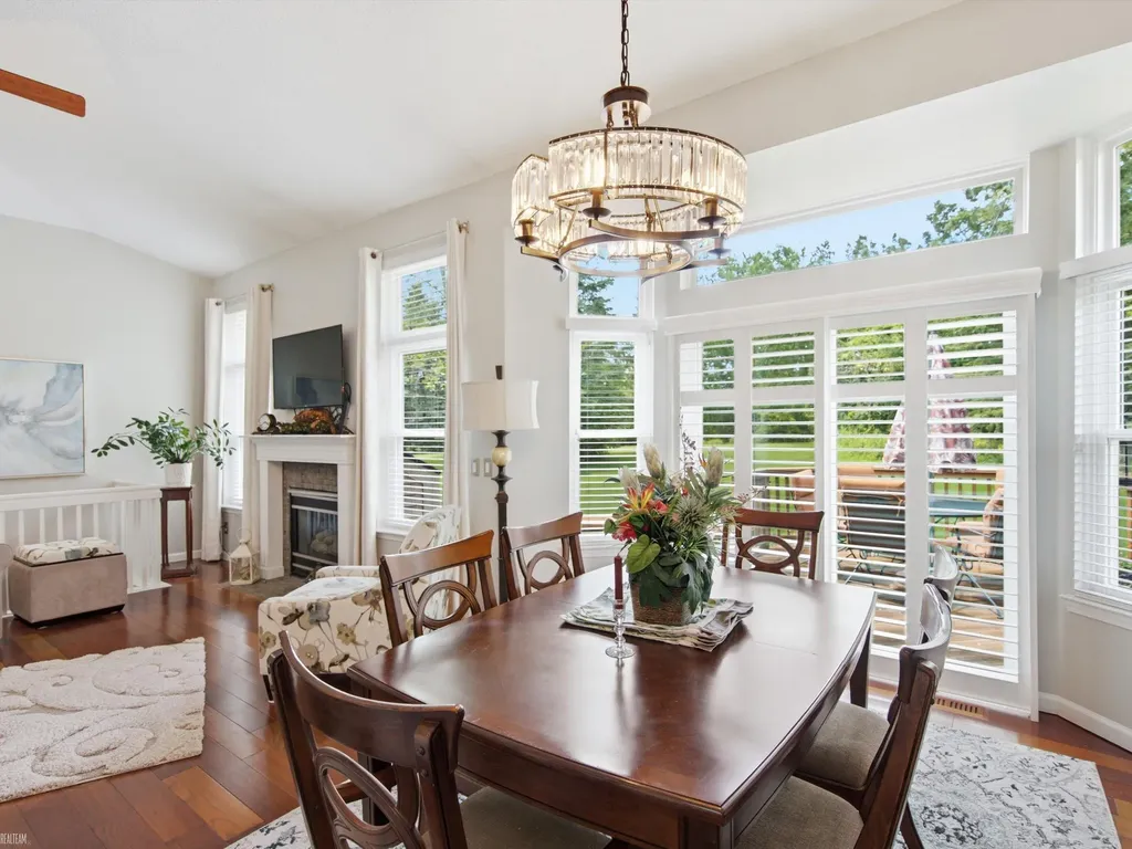4652 Amberwood Court Oakland Charter Township MI 48306