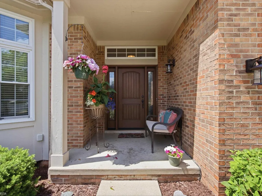 4652 Amberwood Court Oakland Charter Township MI 48306