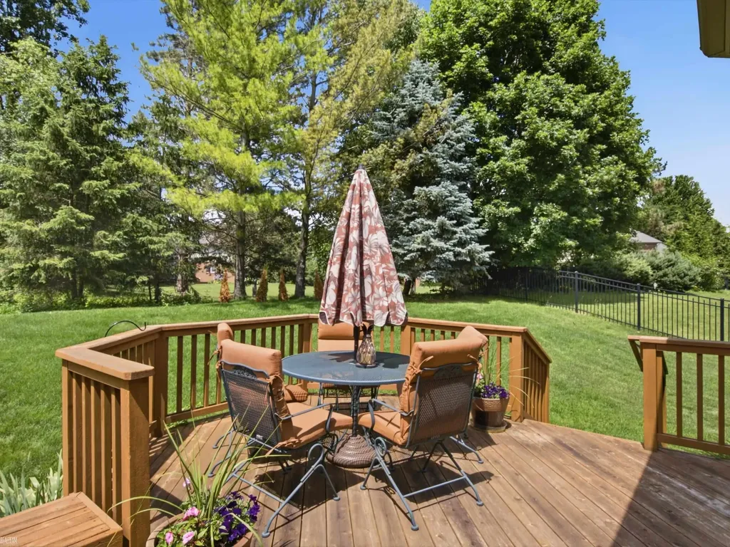 4652 Amberwood Court Oakland Charter Township MI 48306