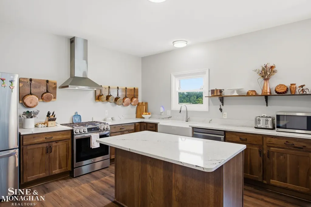 4426 Metcalf Road Burtchville Township MI 48059