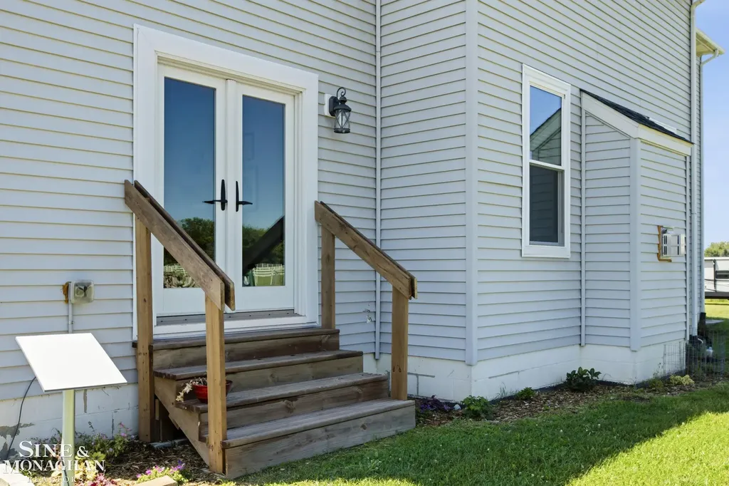 4426 Metcalf Road Burtchville Township MI 48059