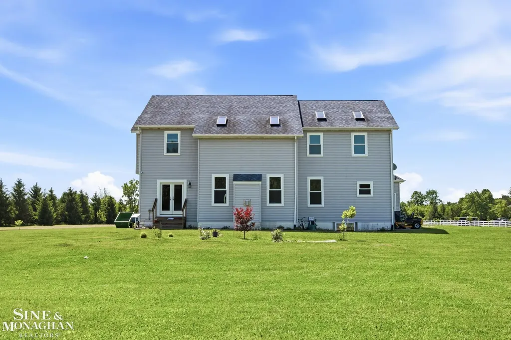 4426 Metcalf Road Burtchville Township MI 48059