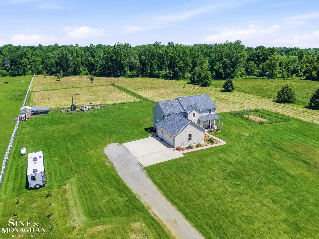 4426 Metcalf Road Burtchville Township MI 48059