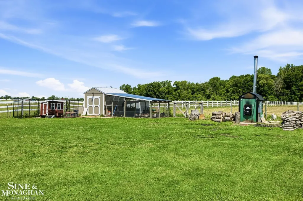 4426 Metcalf Road Burtchville Township MI 48059