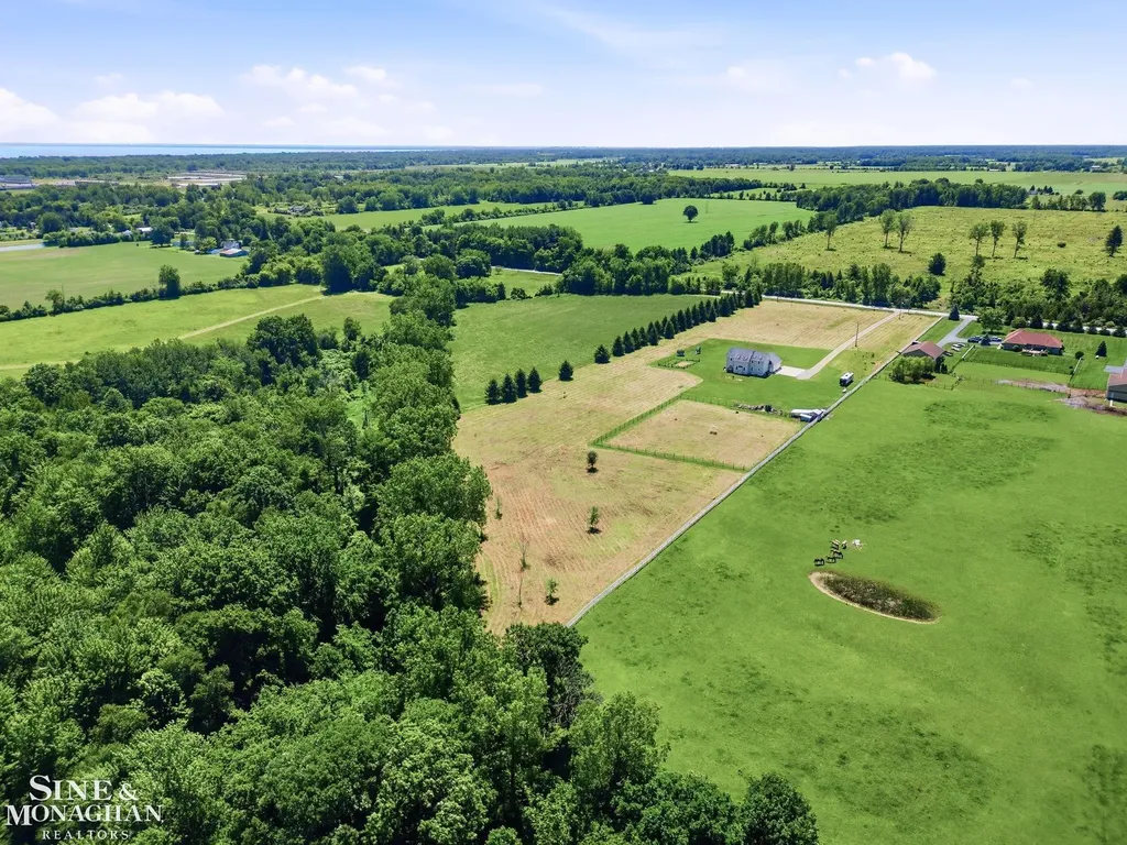 4426 Metcalf Road Burtchville Township MI 48059