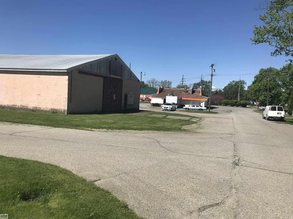 4 Morrell Street Yale City MI 48097