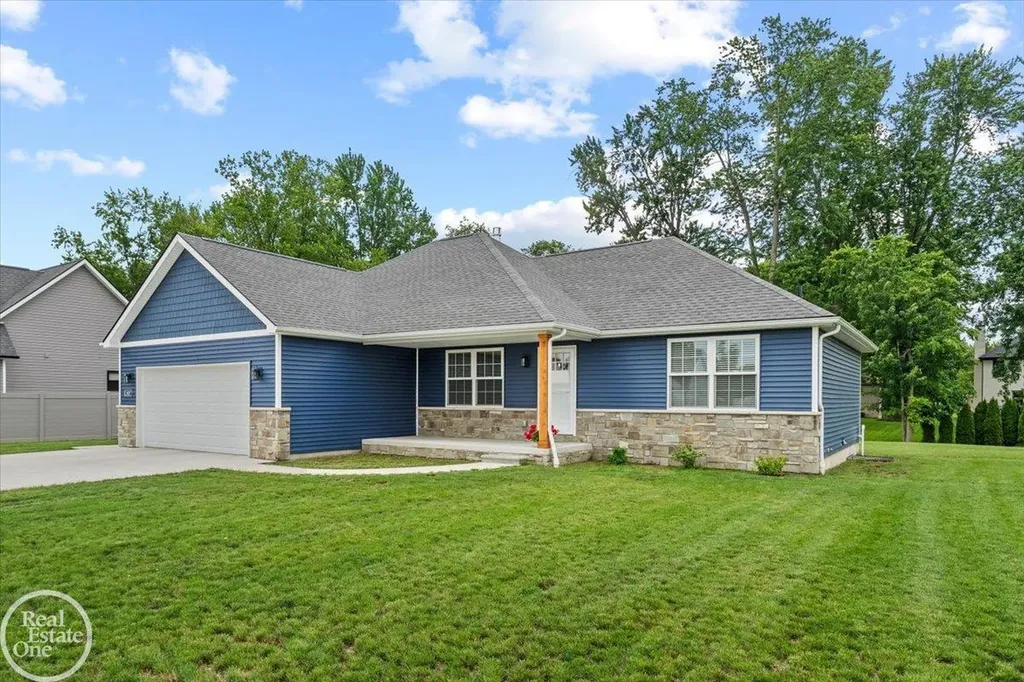 1827 Riley Road St. Clair City MI 48079