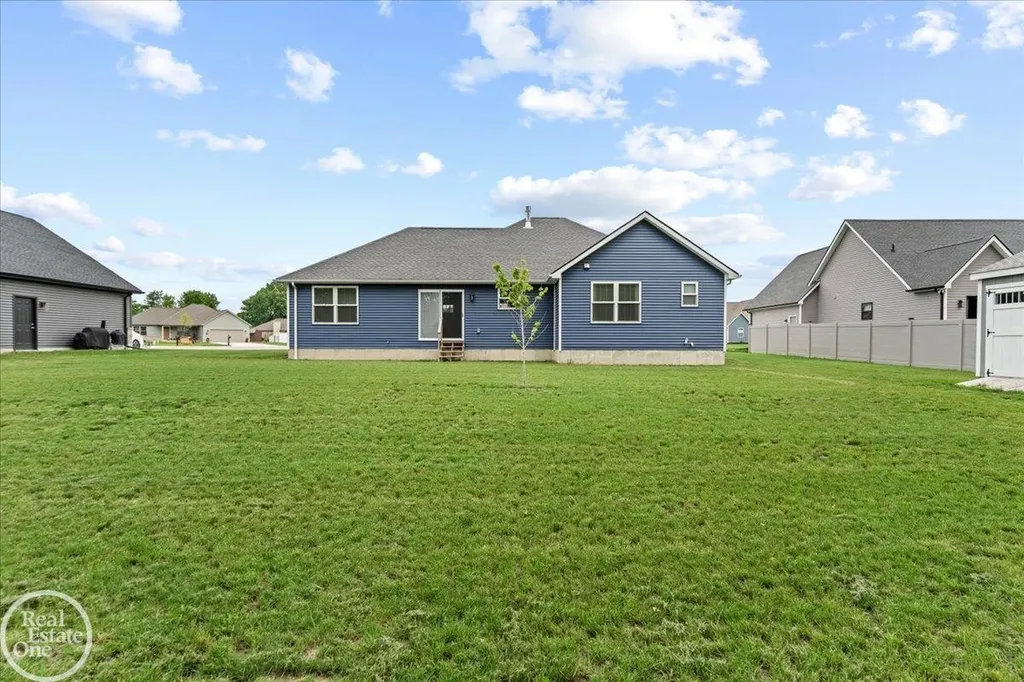 1827 Riley Road St. Clair City MI 48079