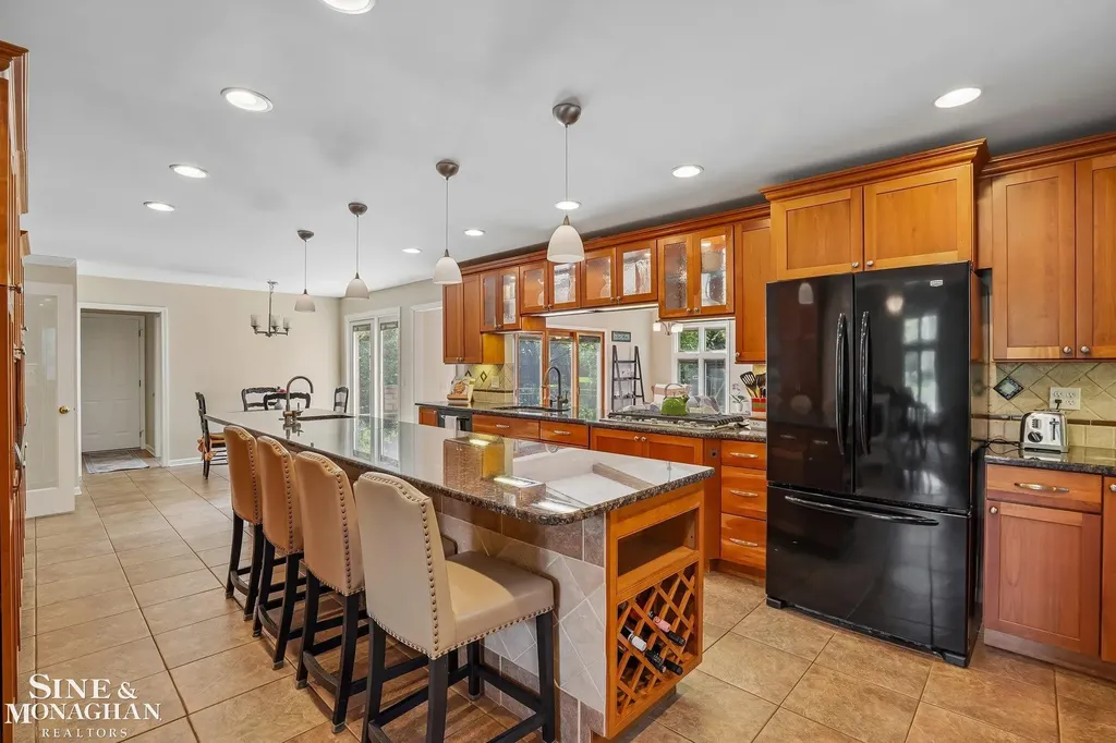 3473 Summit Ridge Drive Rochester Hills City MI 48306
