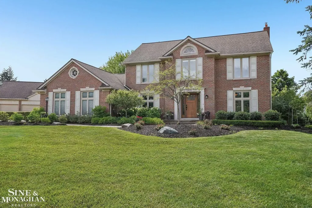 3473 Summit Ridge Drive Rochester Hills City MI 48306
