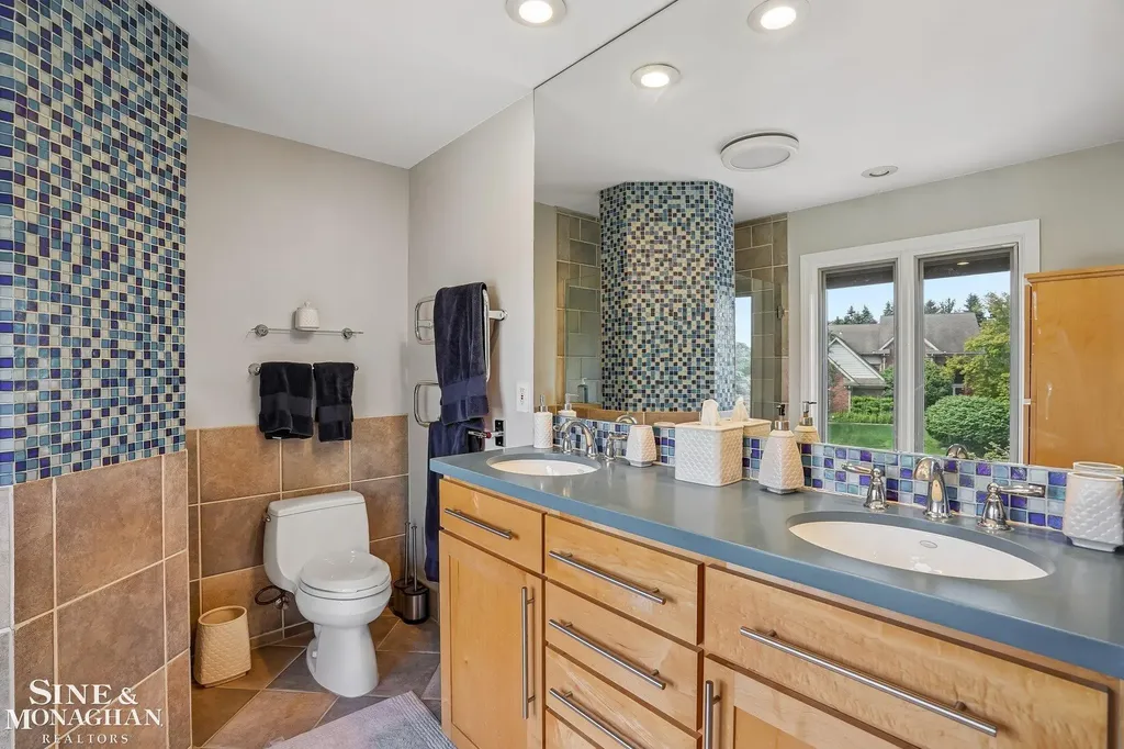 3473 Summit Ridge Drive Rochester Hills City MI 48306