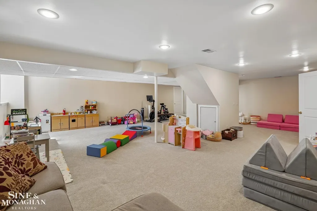 3473 Summit Ridge Drive Rochester Hills City MI 48306