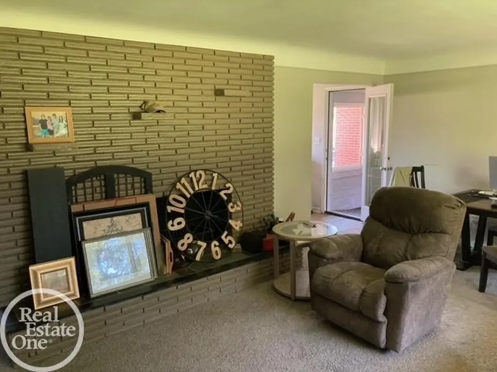 22990 S Nunneley Road Clinton Charter Township MI 48035