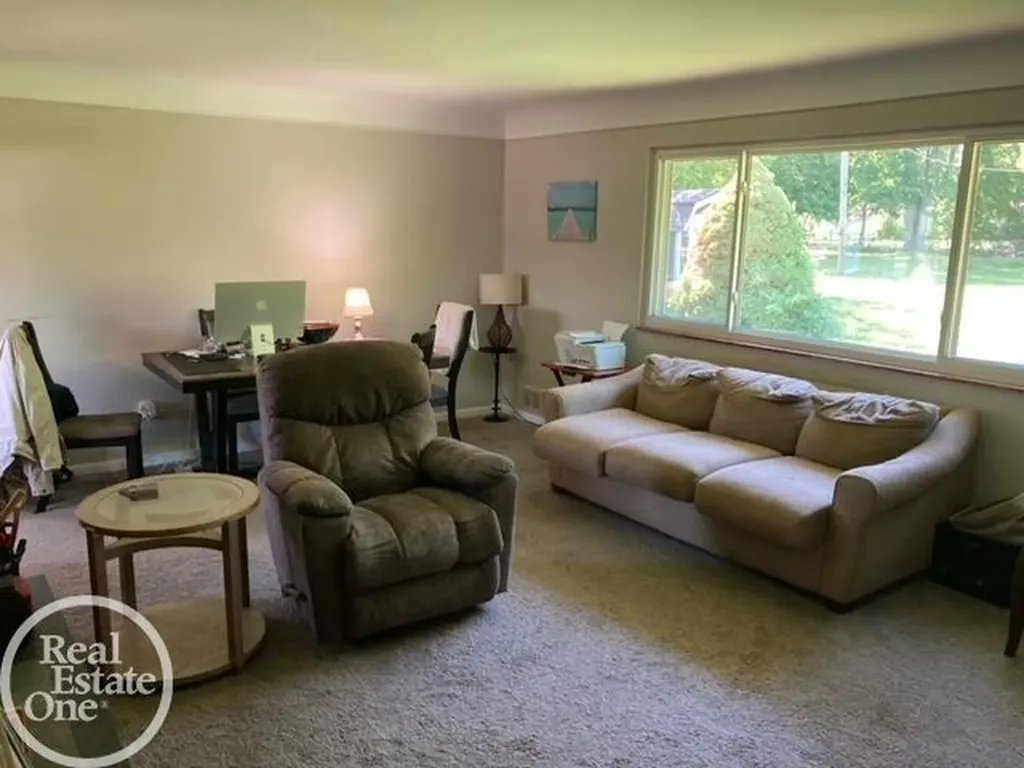 22990 S Nunneley Road Clinton Charter Township MI 48035