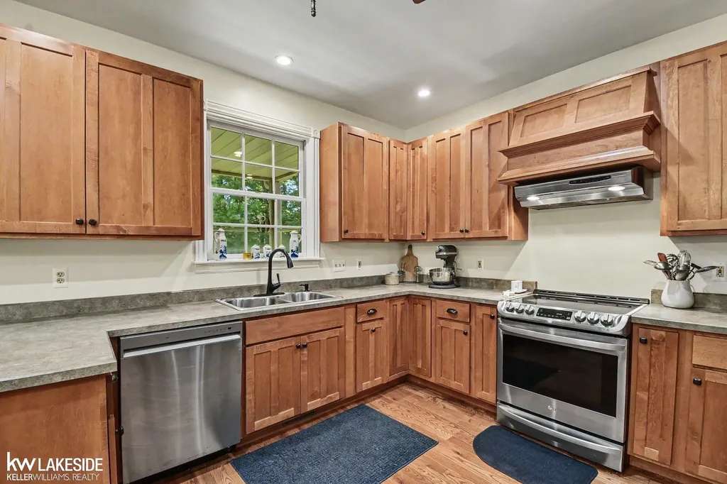 2320 Deerfield Trail Mikado Township MI 48745