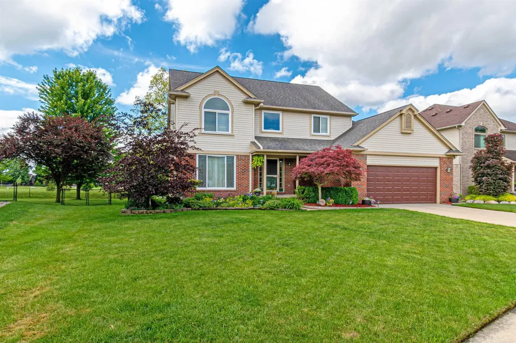 36086 St. Clair Drive New Baltimore City MI 48047