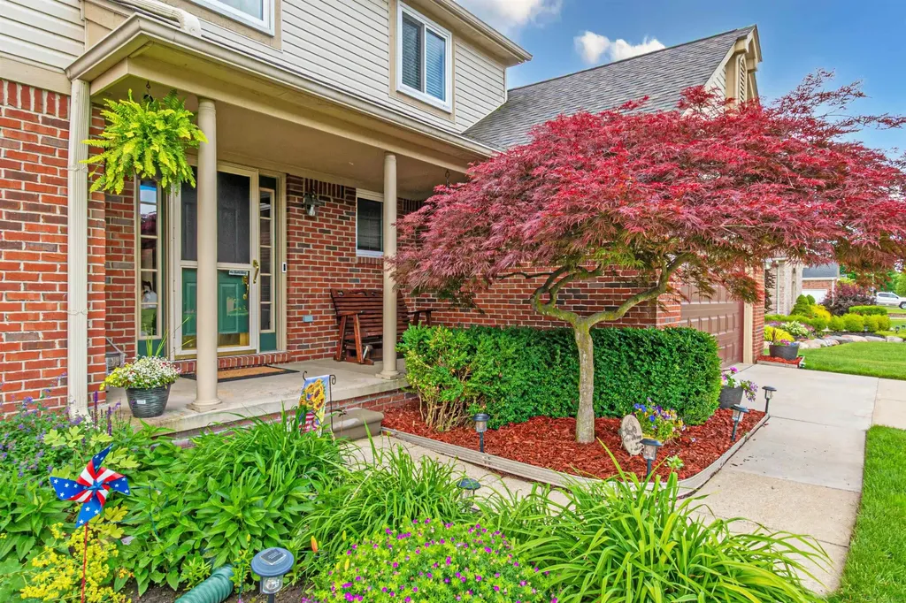 36086 St. Clair Drive New Baltimore City MI 48047