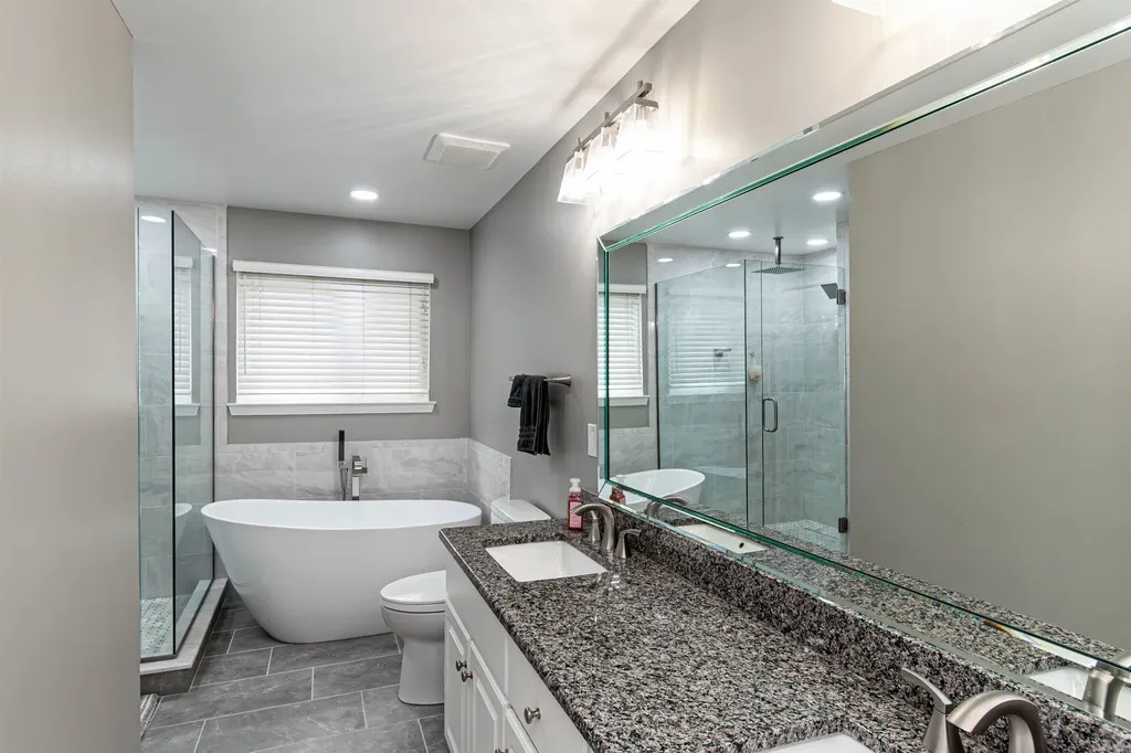 36086 St. Clair Drive New Baltimore City MI 48047
