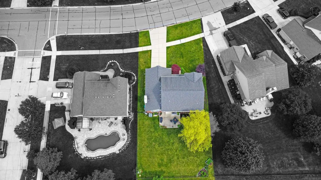36086 St. Clair Drive New Baltimore City MI 48047