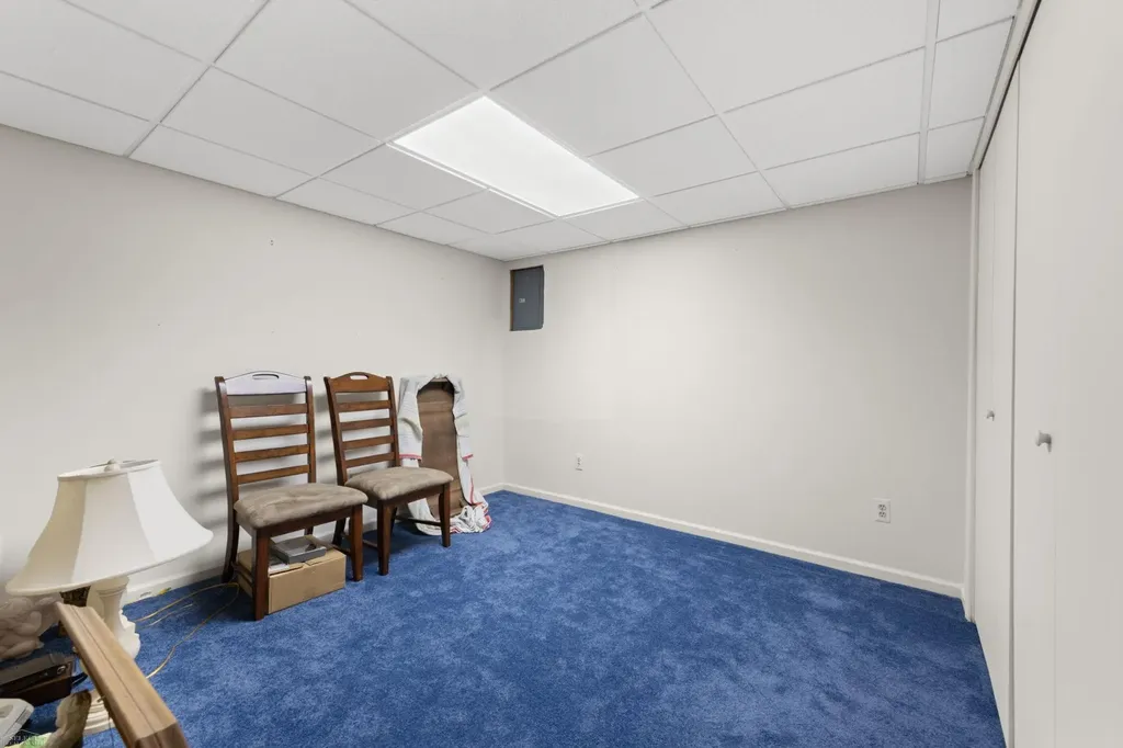 49431 Ferrisburg Court Shelby Charter Township MI 48315