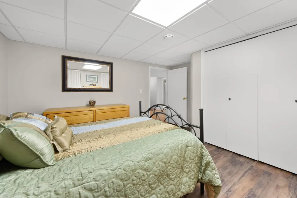 49431 Ferrisburg Court Shelby Charter Township MI 48315