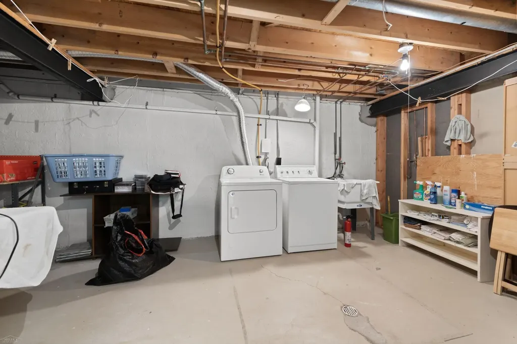 49431 Ferrisburg Court Shelby Charter Township MI 48315