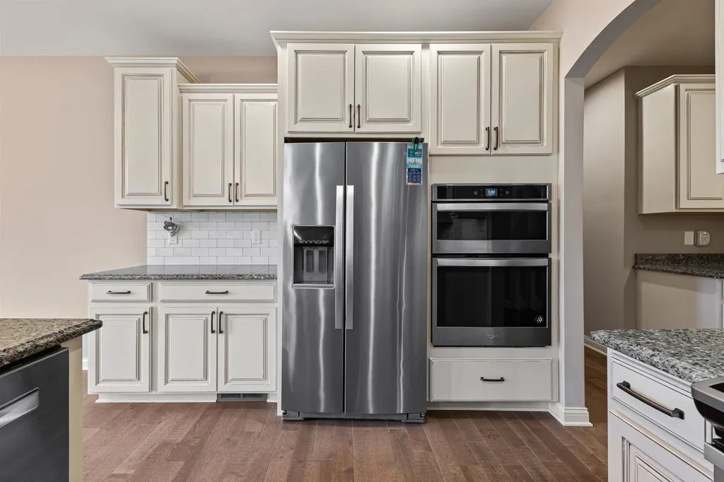29693 Lockwood Court Chesterfield Township MI 48051