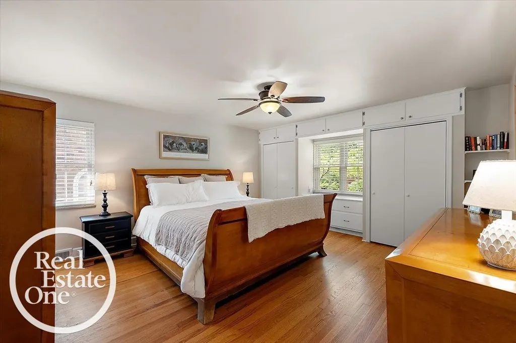 305 Moran Road Grosse Pointe Farms City MI 48236