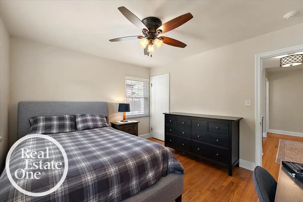 305 Moran Road Grosse Pointe Farms City MI 48236