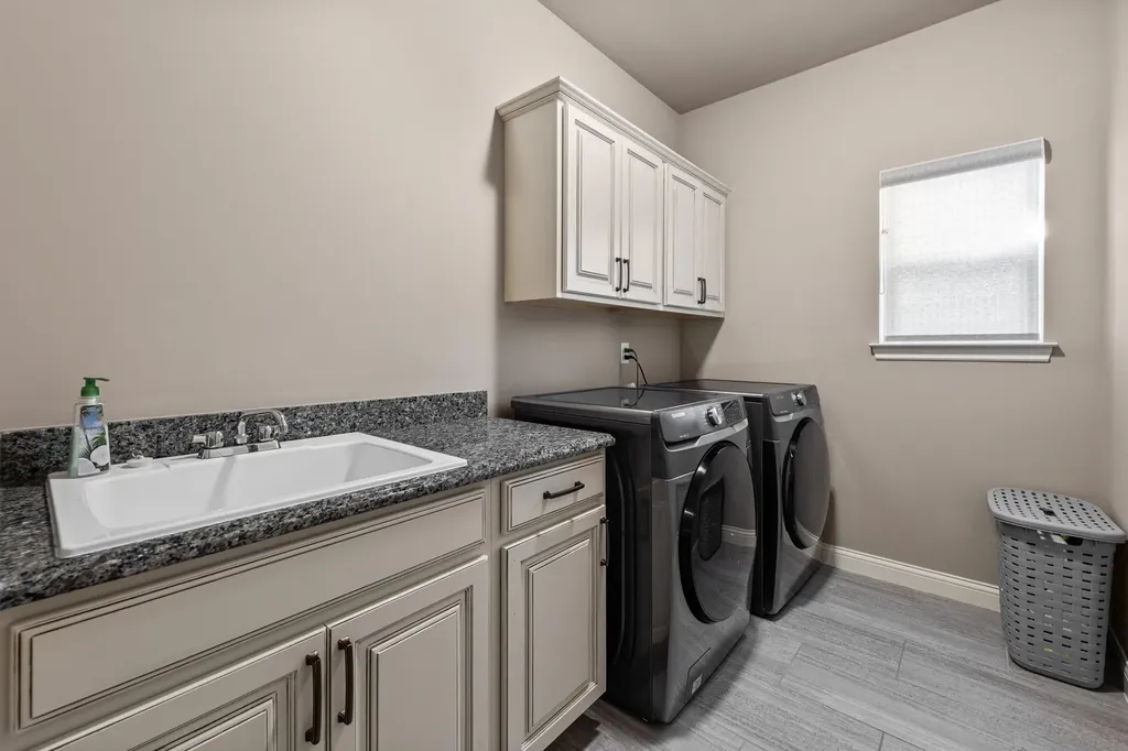 29693 Lockwood Court Chesterfield Township MI 48051