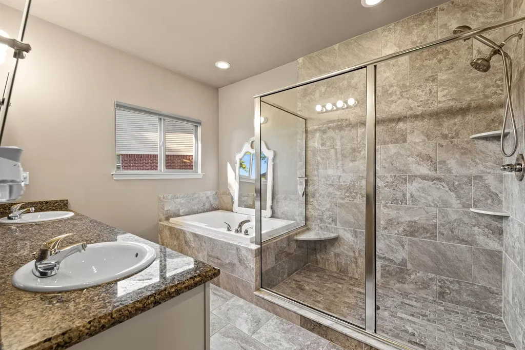29693 Lockwood Court Chesterfield Township MI 48051